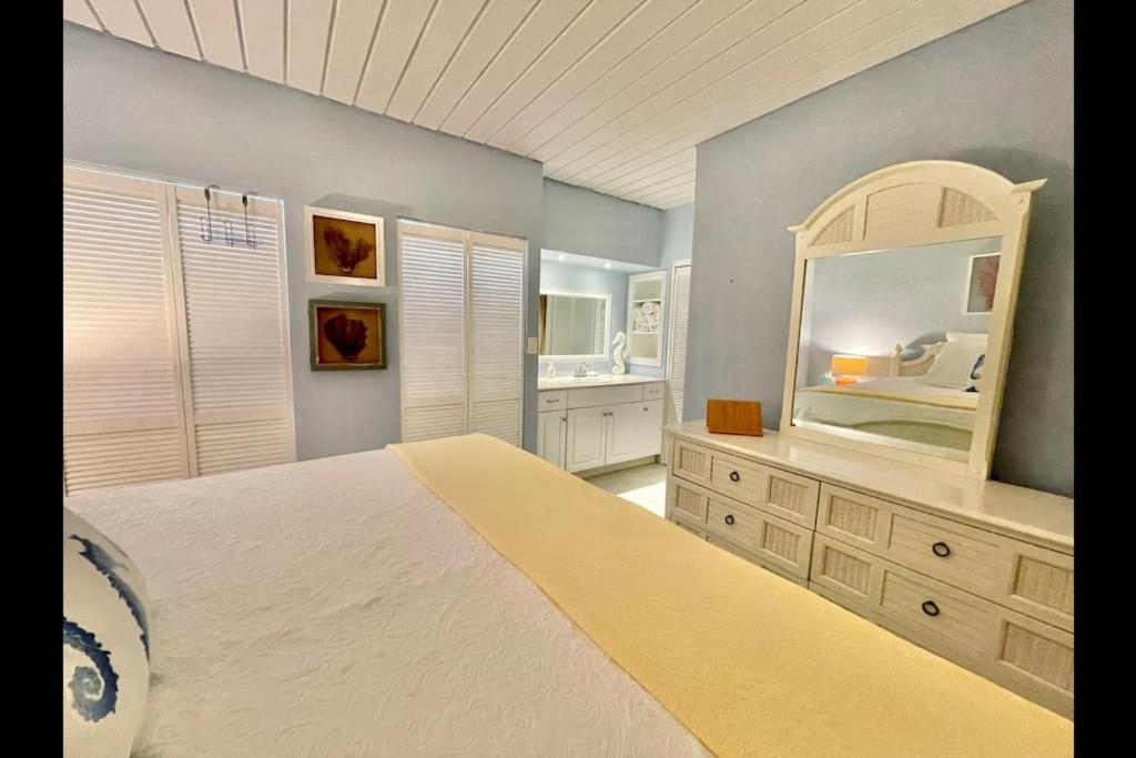 Mermaid Escape - Amazing Views! East End  Extérieur photo